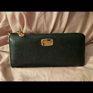 Wallet womens michael Kors